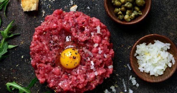 Tatarák z falošnej sviečkovej 1 kg + 20 topeničiek